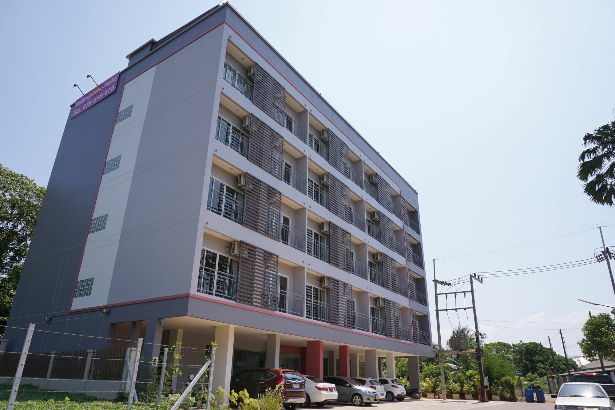 Chompu Nakarin Apartment Trang Exterior foto